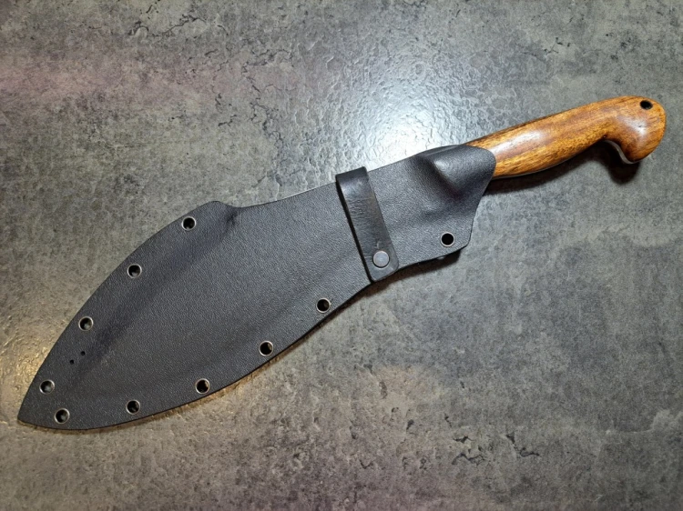 klasyczny Kukri maczeta nepalski nóż myśliwski terenowy stal węglowa 35cm
