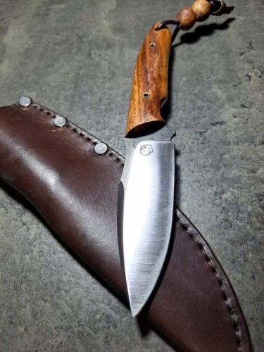 nóż kieszonkowy, bushcraft, edc, terenowy, węglowa K720 outdoor custom